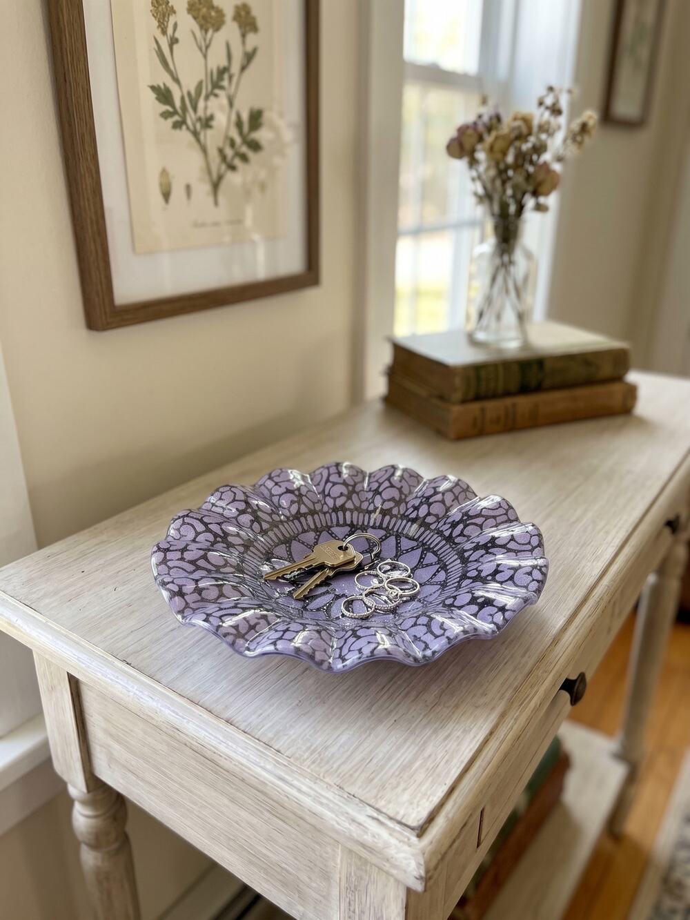 Lee Art Glass Hand Crafted Fused Glass Scalloped Bowl Lavender Purple Mosaic